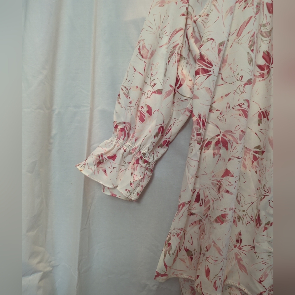 Women's Kaari Blue Round Ruffleneck Size 2X Long Ruffle Sleeve Floral Cream Pink - Picture 8 of 15